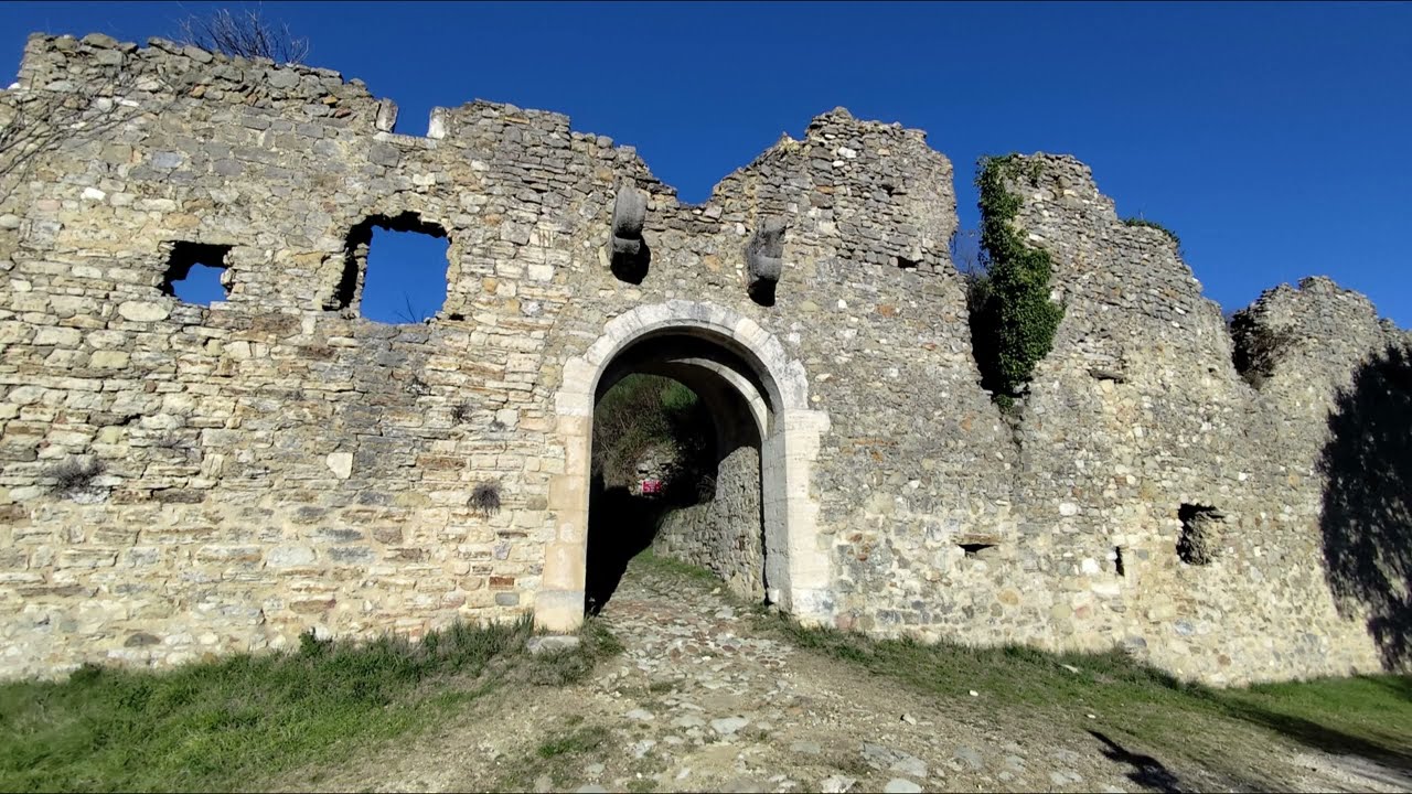 Drôme   Ancien village d'Allan ‐ Réalisée avec Clipchamp