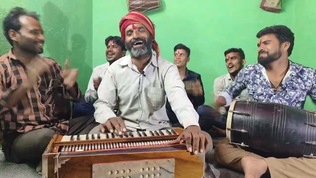 बहुत सुंदर प्रस्तुति हरि कीर्तन|राम धुन रामधुन राम धुन रामधुन|गायक मोहर सिंह ठाकुर एंड पार्टी 