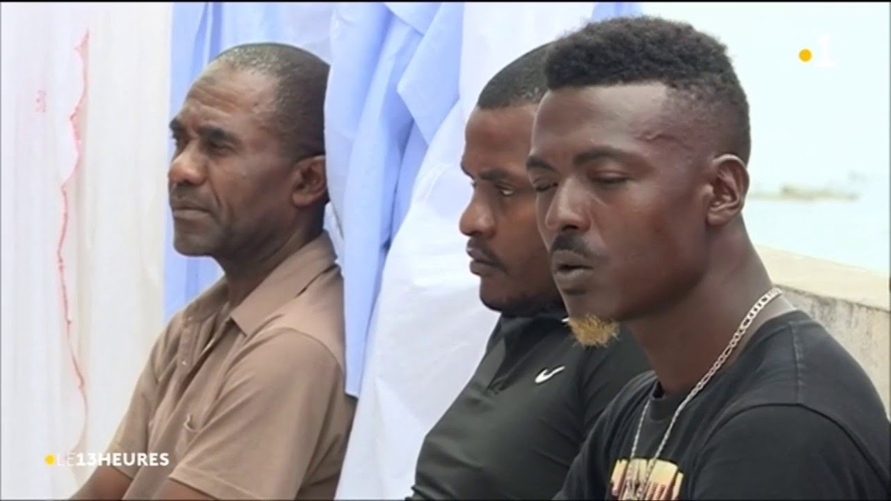 108 rebelles anjouanais réfugiés  à Mayotte