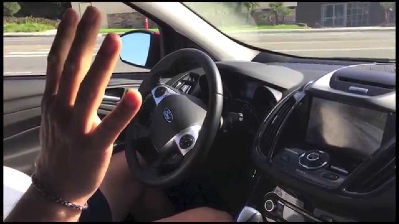 2014 Ford Escape: Hands Off Auto Park Demonstration
