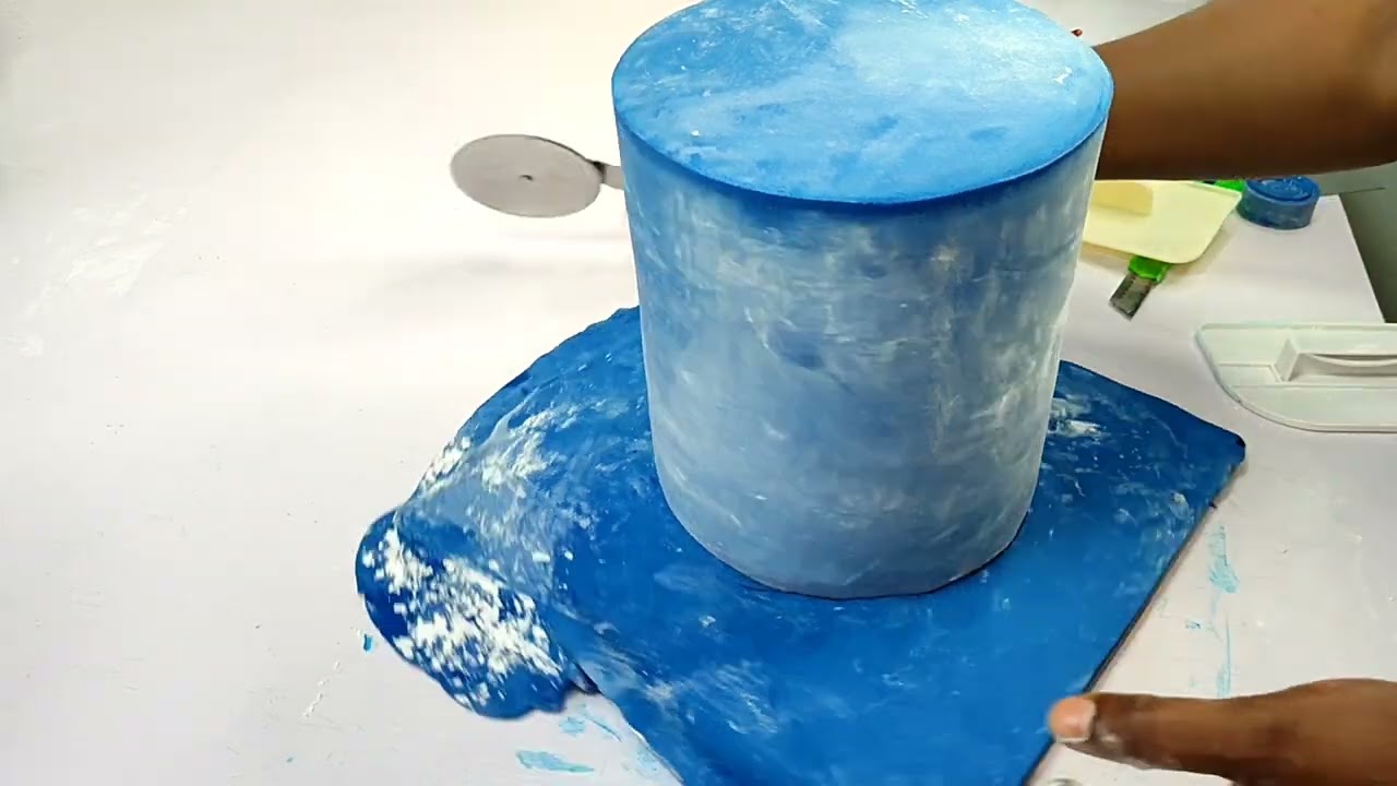 How to cover cake in fondant using panelling method/ Tuxedo jacket cake
