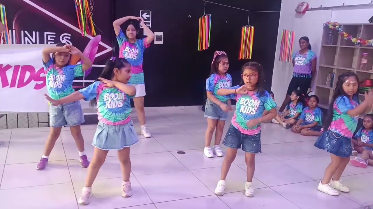 💃🔥 Pasitos llenos de actitud – JUMP DANCE