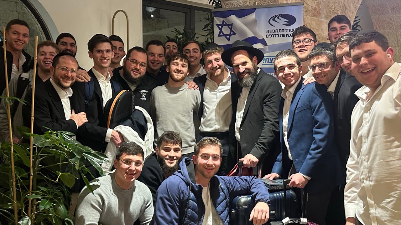 Waterbury Alumni end of Shalosh Seudas with Rabbi Daniel Kalish | January 6th 2024