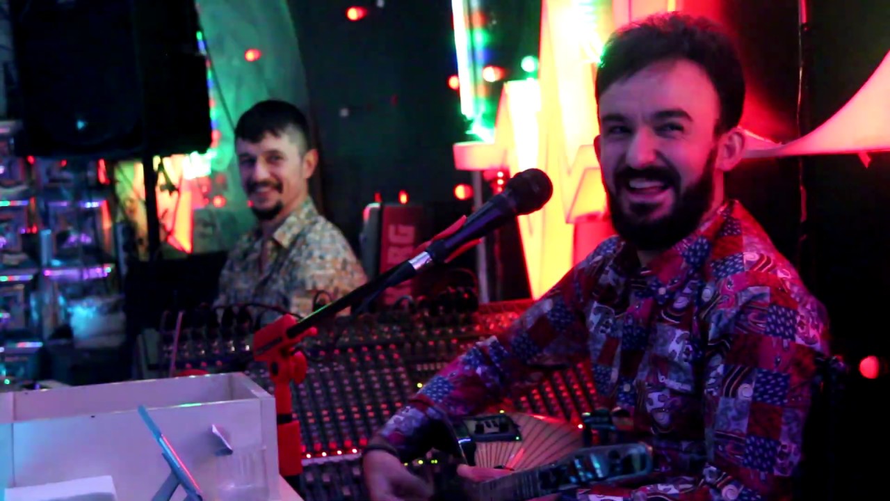 Kızılcahamamlı Ahmet  - POTPORİ OYUN HAVALARI *2020*  Tempo Eğlence Merkezi ( Tavsiye )