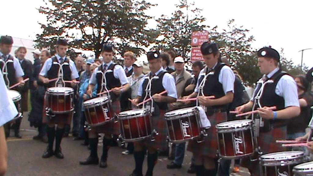 Shotts & Dykehead Pipe Band Drum Corps Worlds 2011