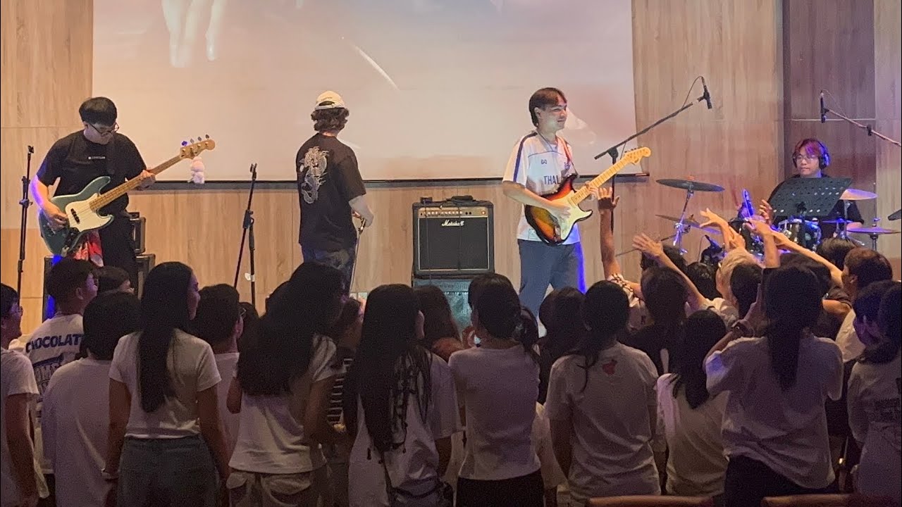 วง “เศร้าหนีมา” Live in BME Playground ครั้งที่ 3