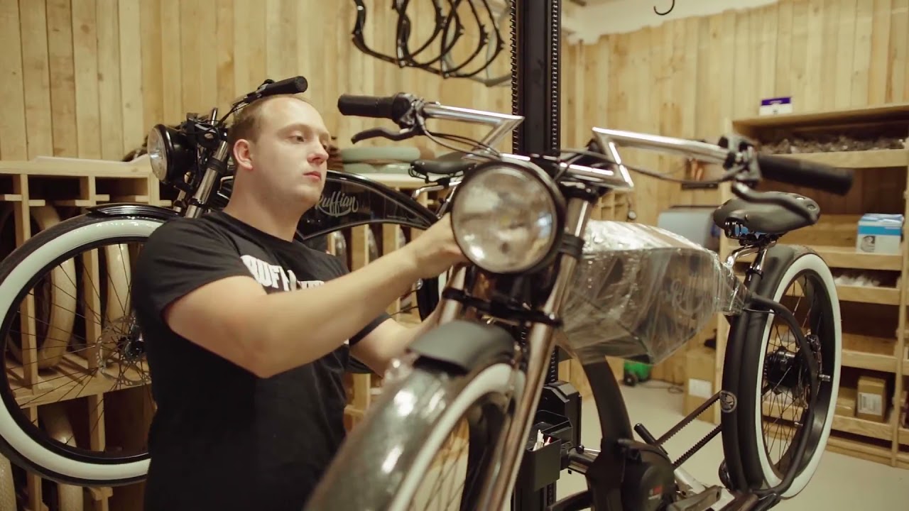 Ruff Cycles : Backstage : Headquarters Regensburg