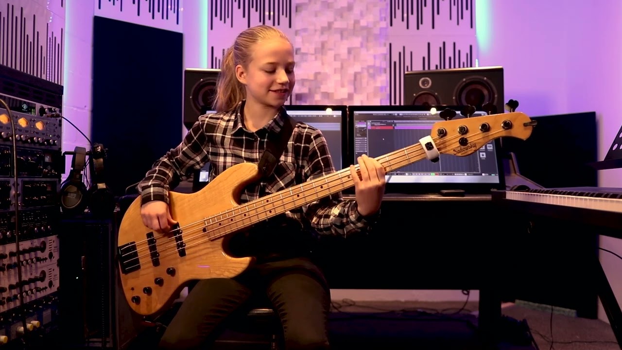 Stevie Wonder - Master Blaster (Bass Cover)