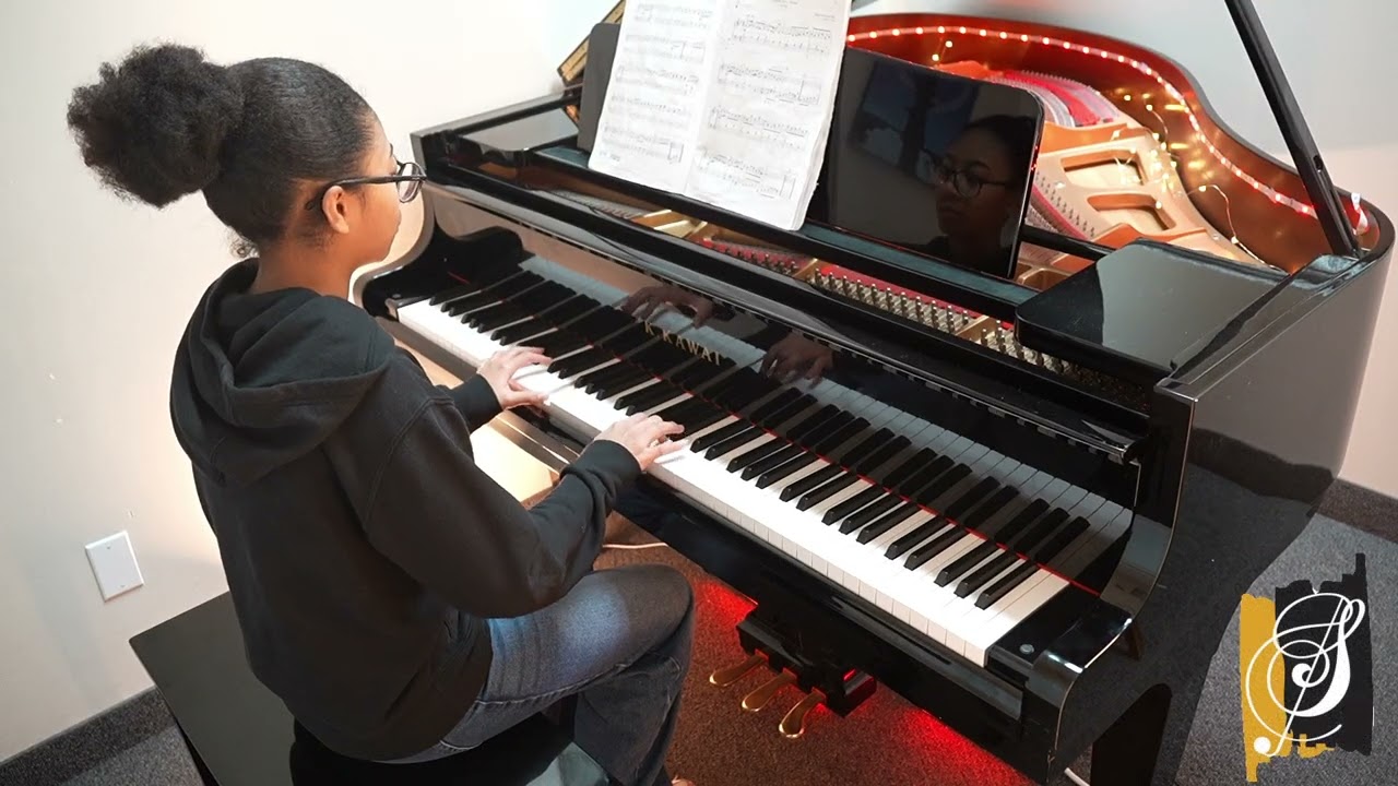 Minuet in G Minor | Performed by Sophia A