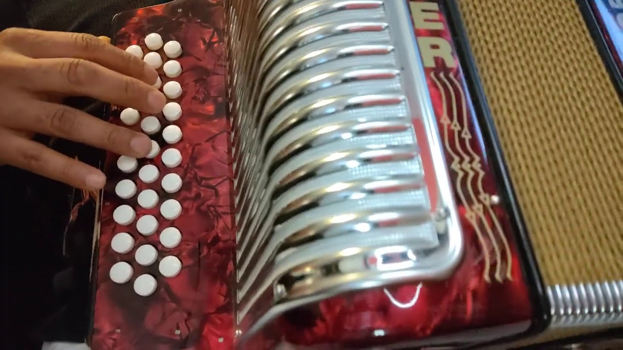 tutorial de acordeón adornos clásicos en primera de fa