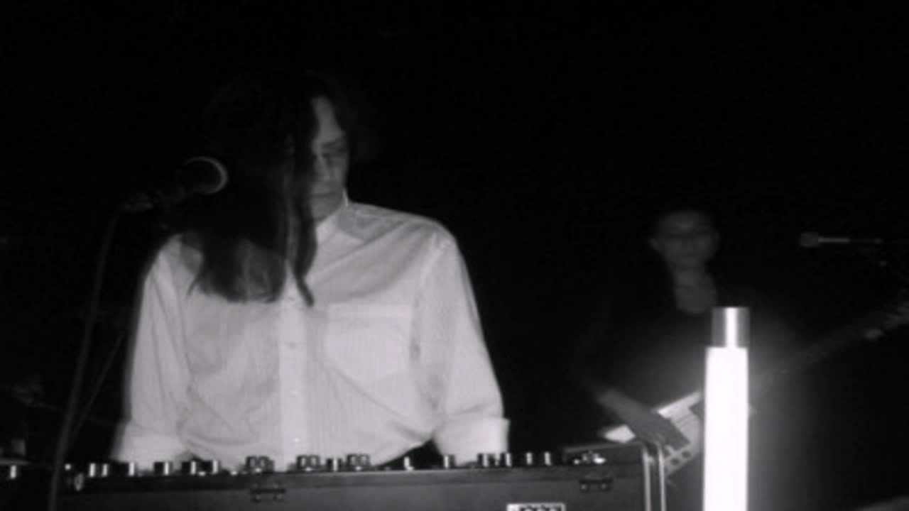 Lower Synth Department - Sexual Healing + Screaming Stars