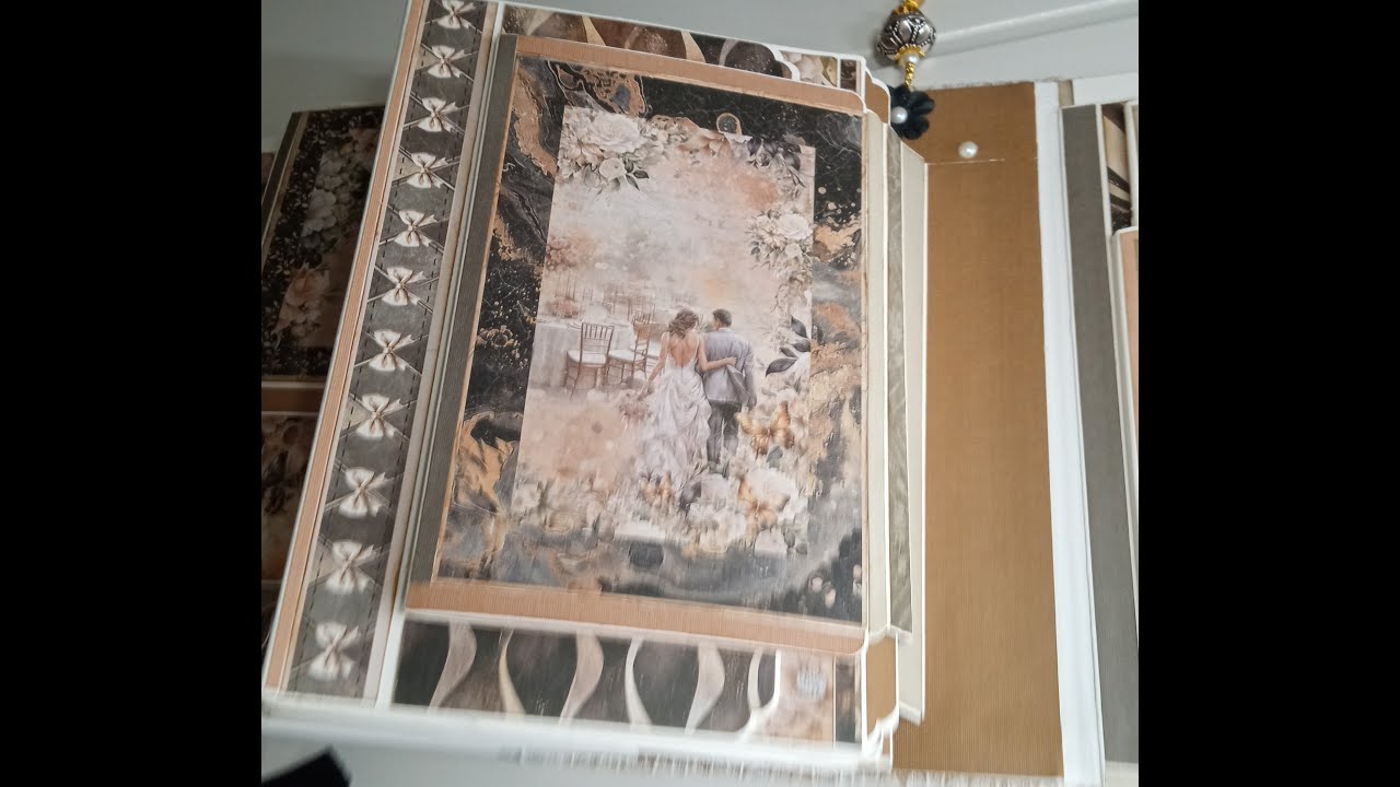 Tuto #10b de 12 | Album Pour Parents des Mariés (Débutant) | Dessus de la Page 8 | Scrapbooking