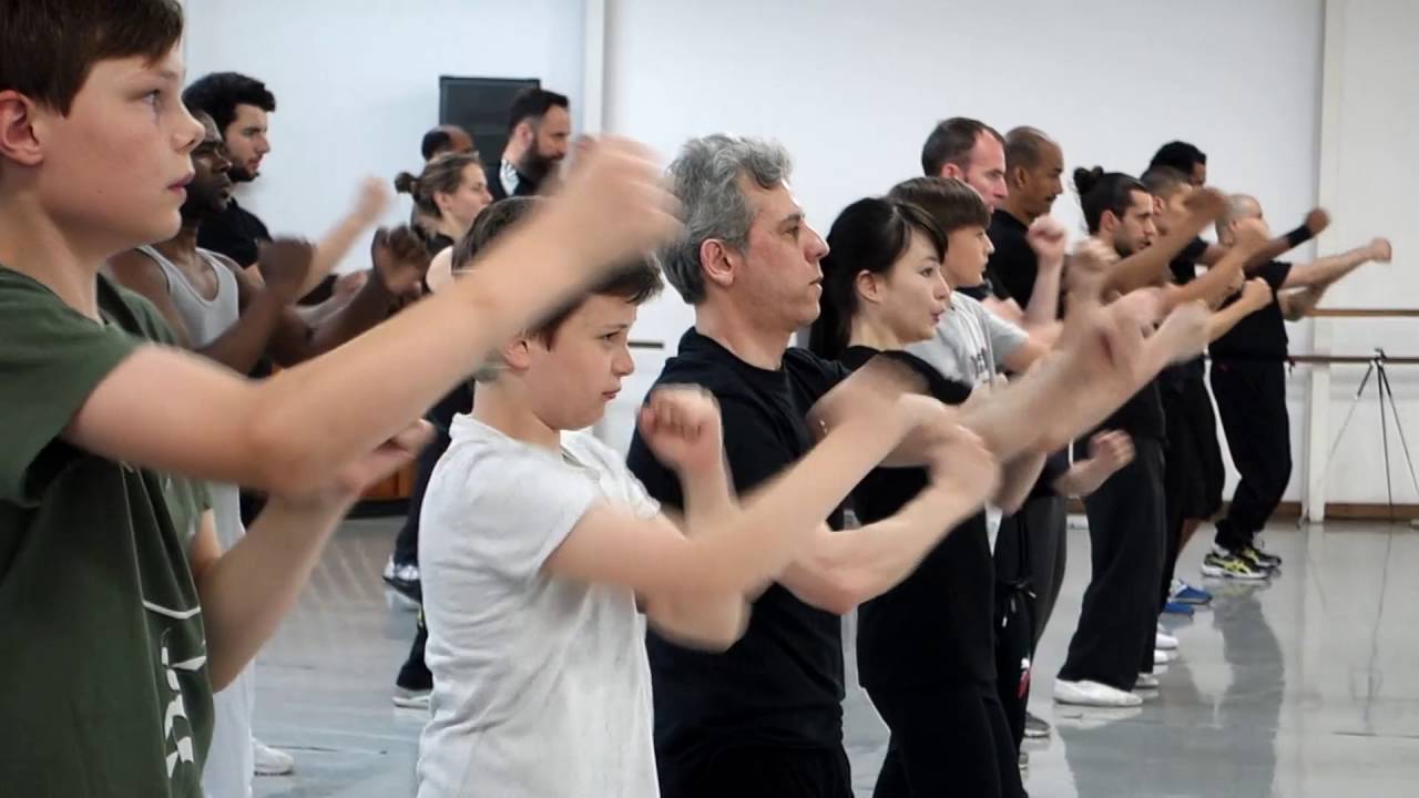 Sifu Abe Santos of the Jun Fan Gung Fu Institute of Seattle - Jun Fan JKD Seminar in Paris, France