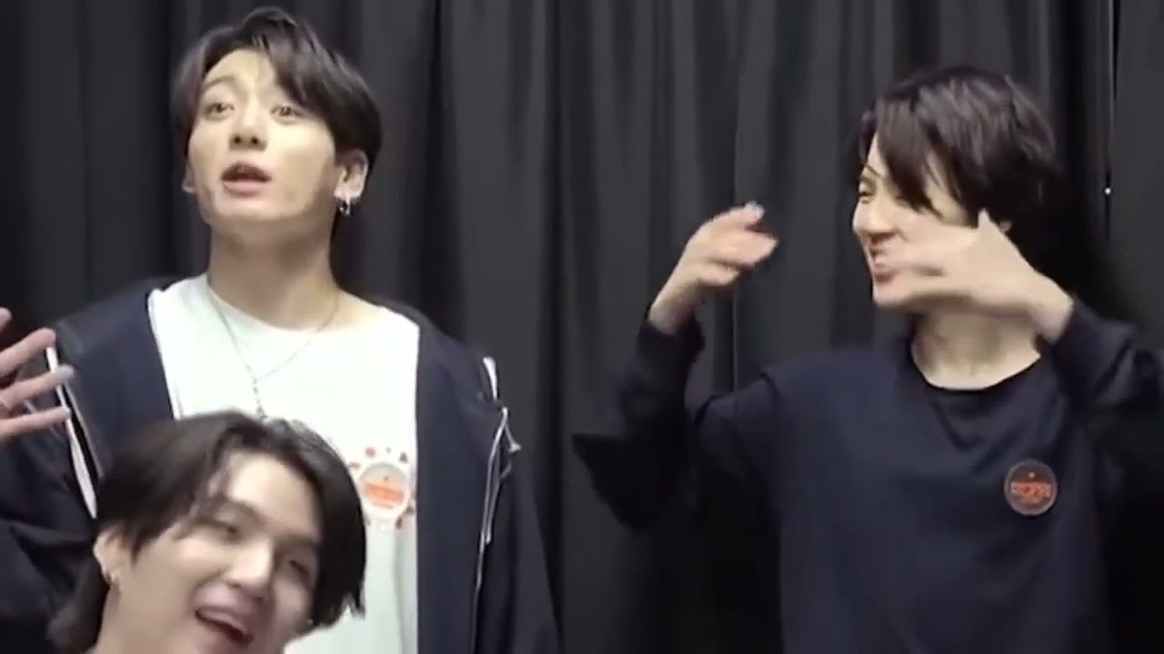 JIMIN DICE QUE AMANECE ADOLORIDO