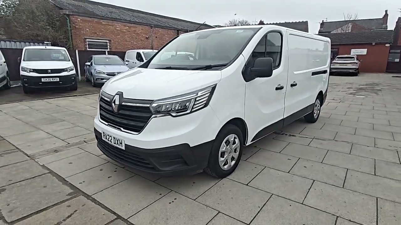 2022 RENAULT TRAFIC 2.0 dCi Синий LL30 Бизнес-фургон, 5-дверный, дизель, механическая коробка пер...