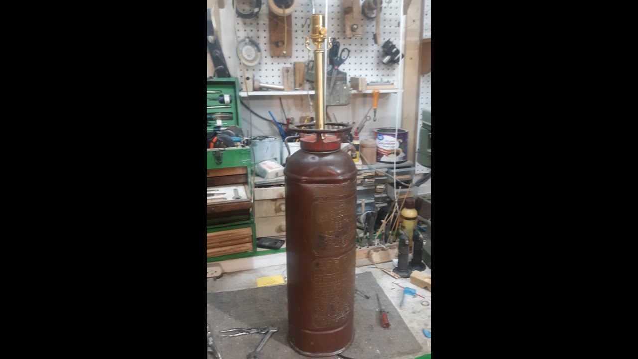 Making a Fire Extinguisher Lamp in the Secret Underground Laboratory Recovery and Salvage