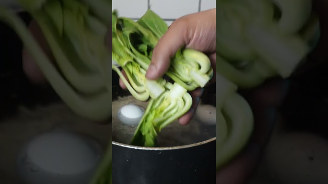 Mouthwatering ASMR: Discover How to Make Quick and Easy Ramen at Home 