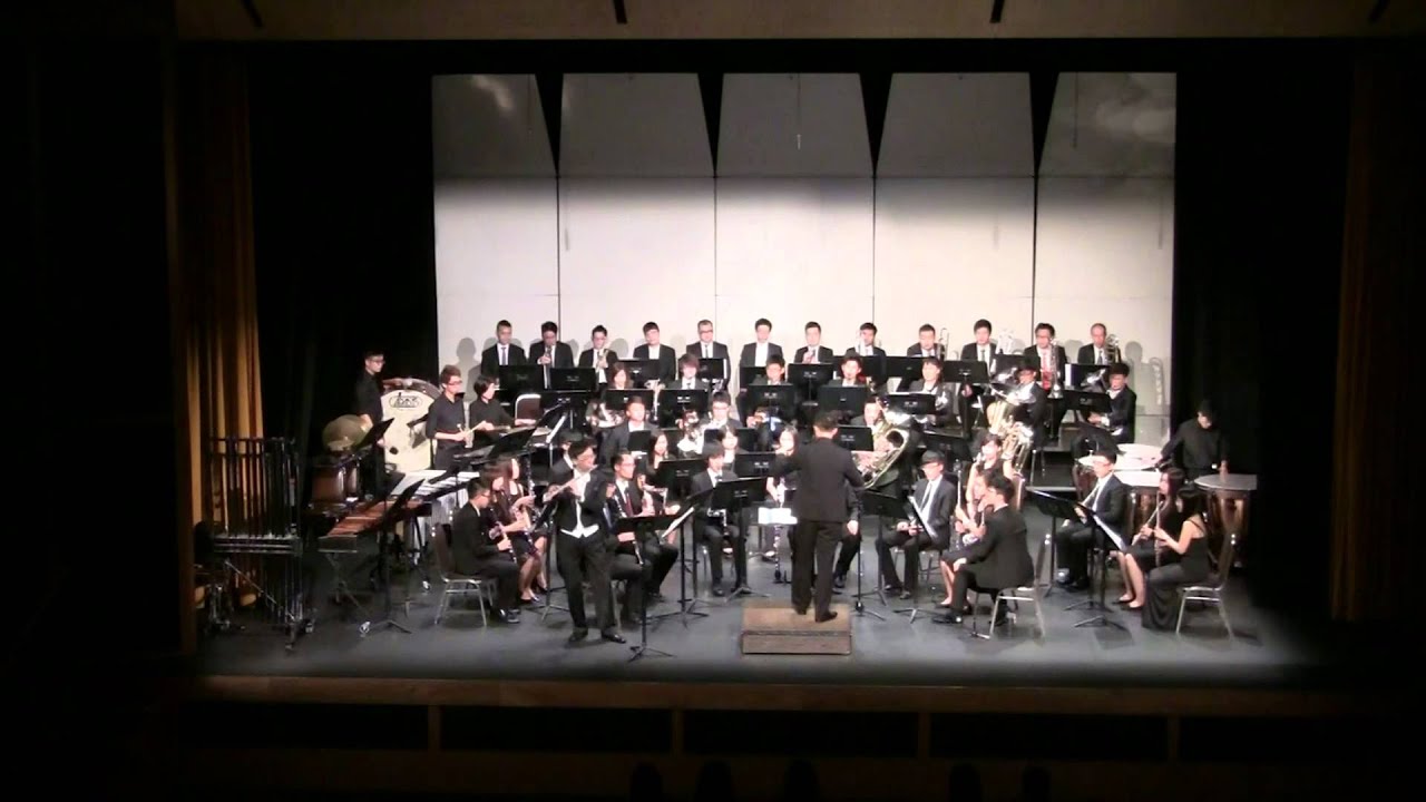 Joyeux Winds - Concertino Classico for Flute and Concert Band  by   Philip Sparke