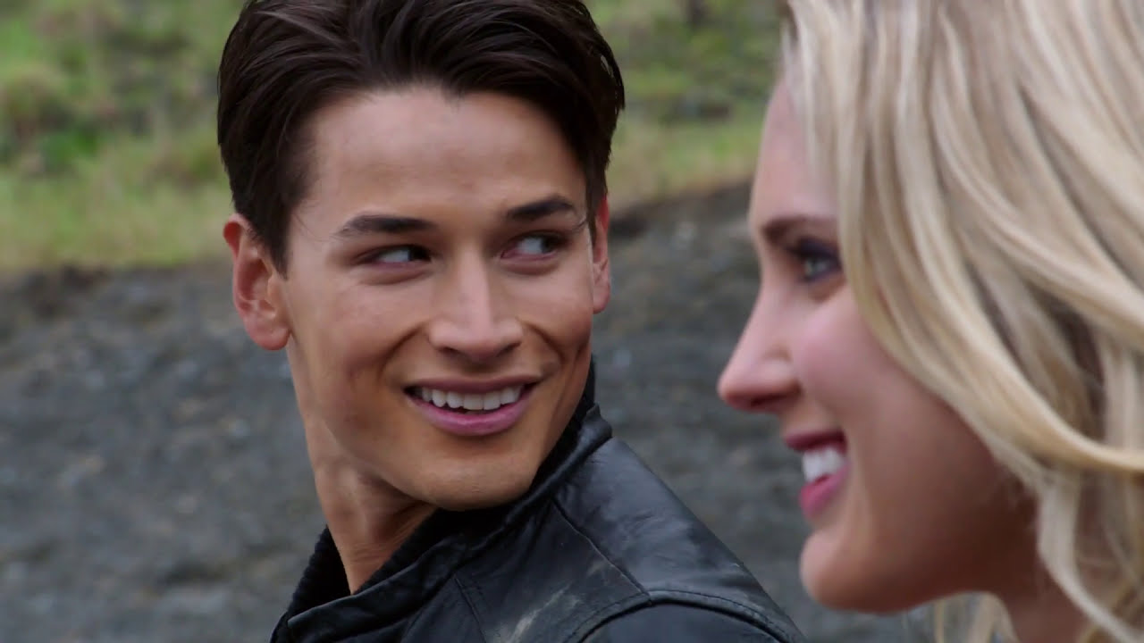 Super Megaforce - Legendary Rangers | Power Rangers Official