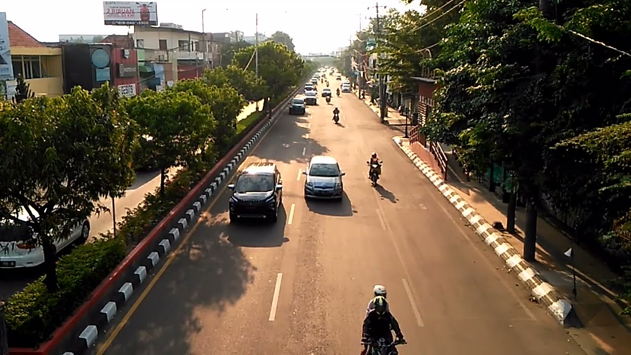 Lalu Lintas Dari Pasar Karangayu ke Pasar Bulu Kota Semarang (2) #semarang #tugumuda #lawangsewu