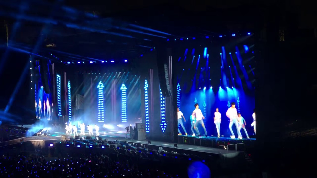 BTS @boy with luv ROSE BOWL -20190505 LA concert(FanCam)