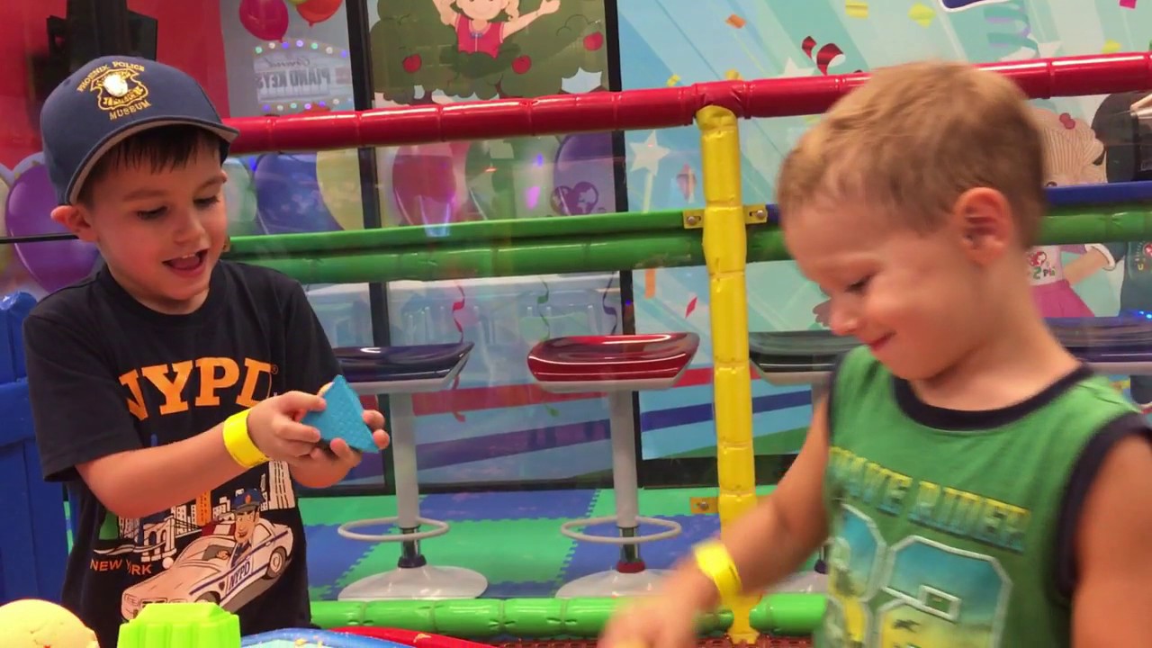 What's there to do at Luv2Play in Surprise Arizona? Lots of Stuff, Watch Out for Mean Kids