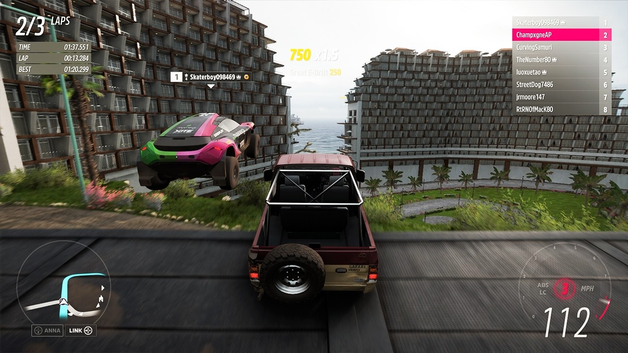 Desert Motion with the Nissan Safari | Forza Horizon 5