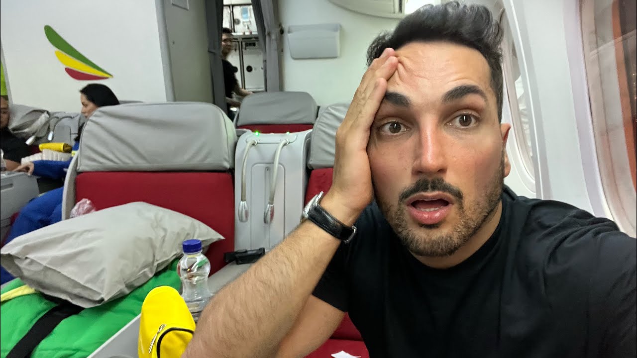 Por que ninguém fala dessa companhia aérea que vai do Brasil a Tailândia? - Estevam Pelo Mundo