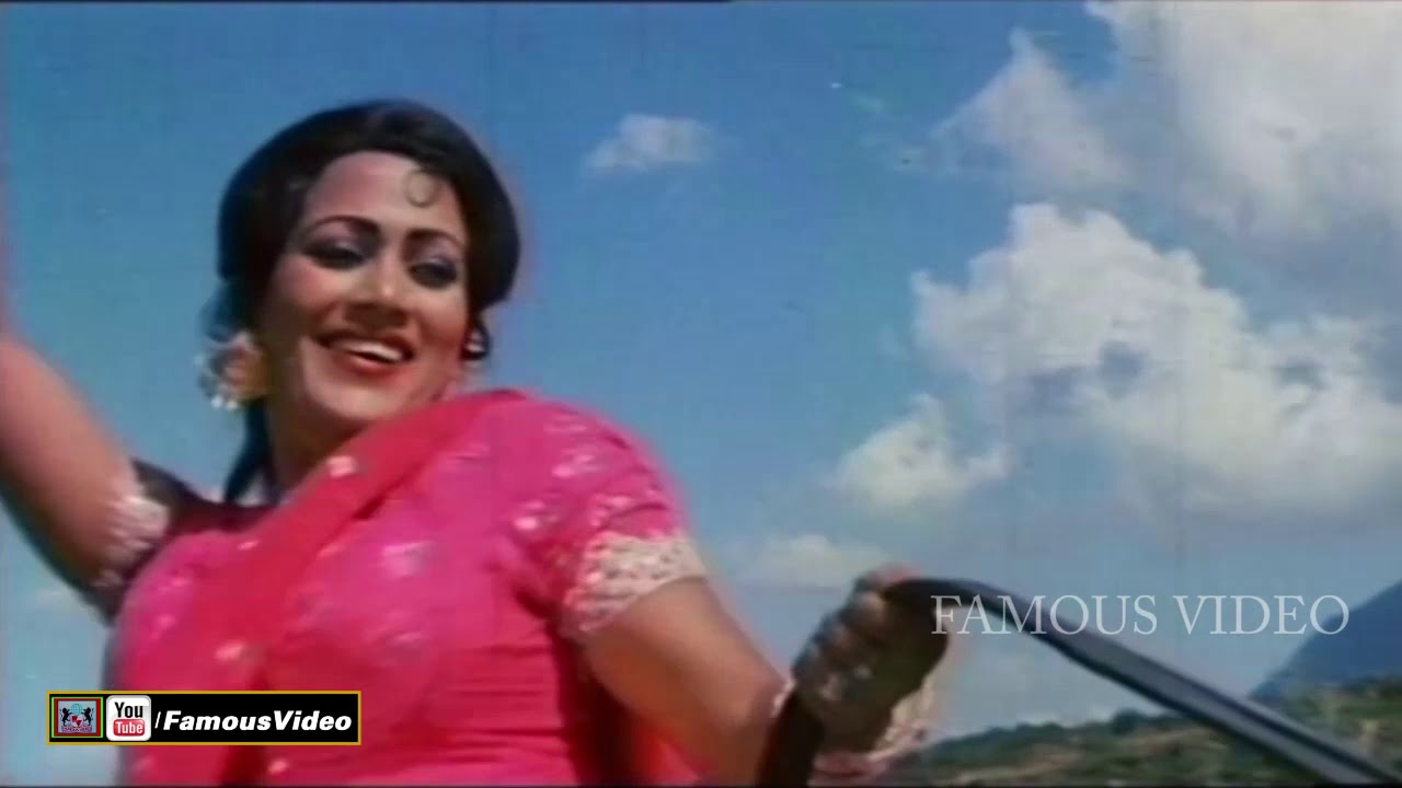 MERE MAN MAIN KOYI GATA HAI MERA JHUMKA - SABEETA - PAKISTANI FILM ZAMEEN AASMAN