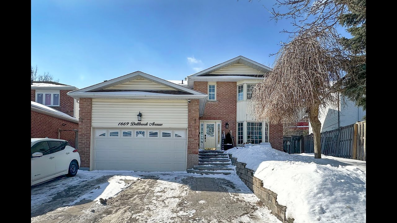 1669 Dellbrook Ave, Pickering