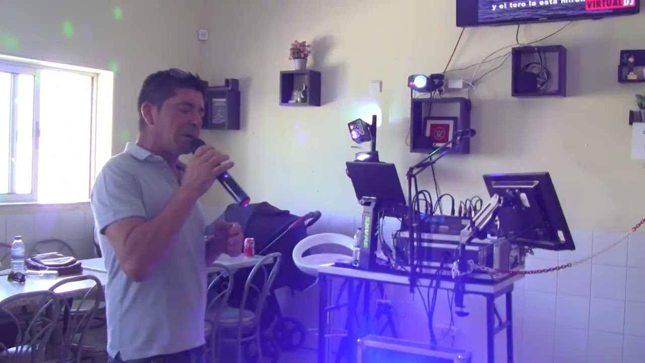 Leais e Videirinhos de Pedrou&ccedil;os ( Concurso de Karaoke )