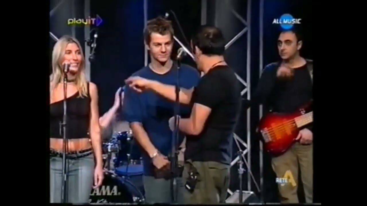 Pino Mango a Play. it 2002