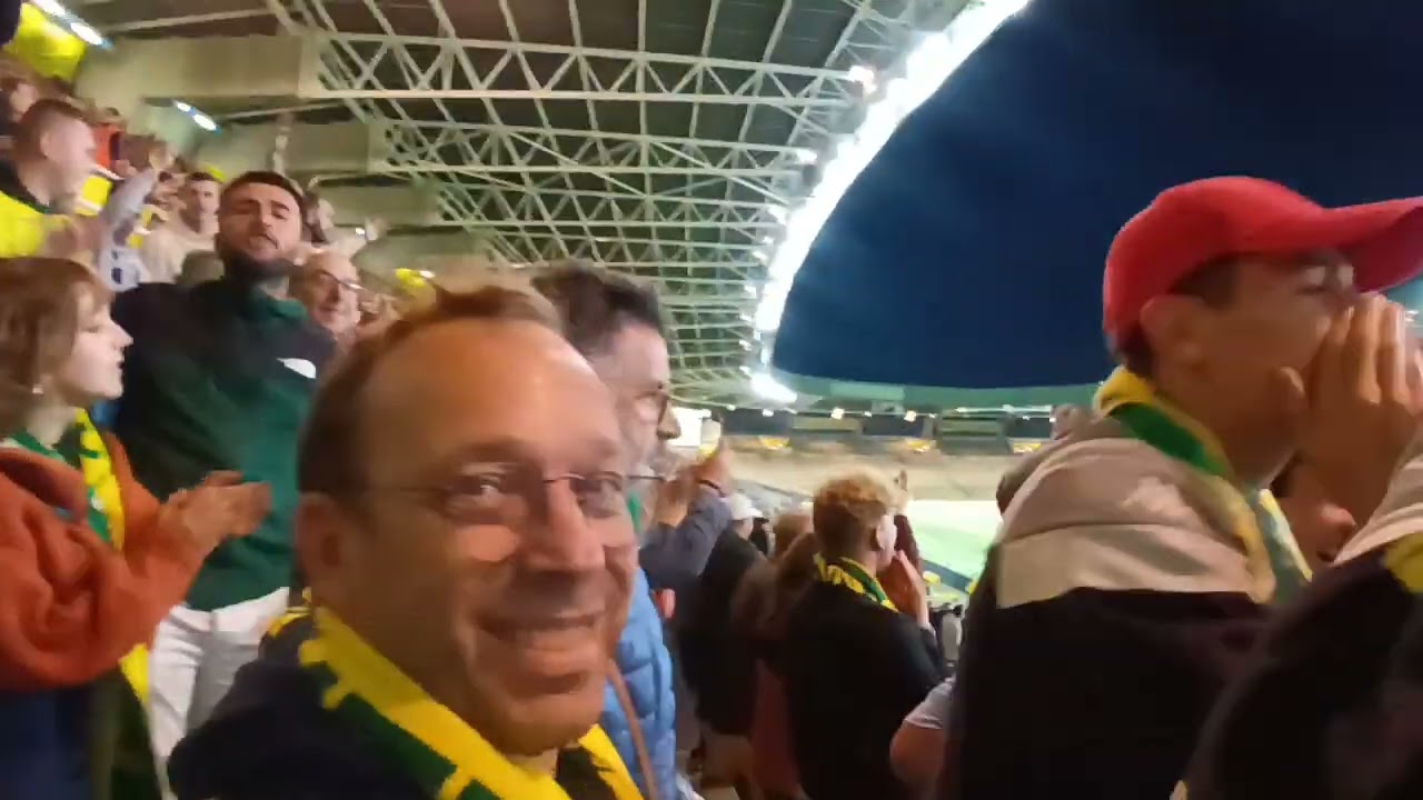 FC Nantes - Rennes (2-1) fantastique but de Nico Pallois qui climatise le parcage