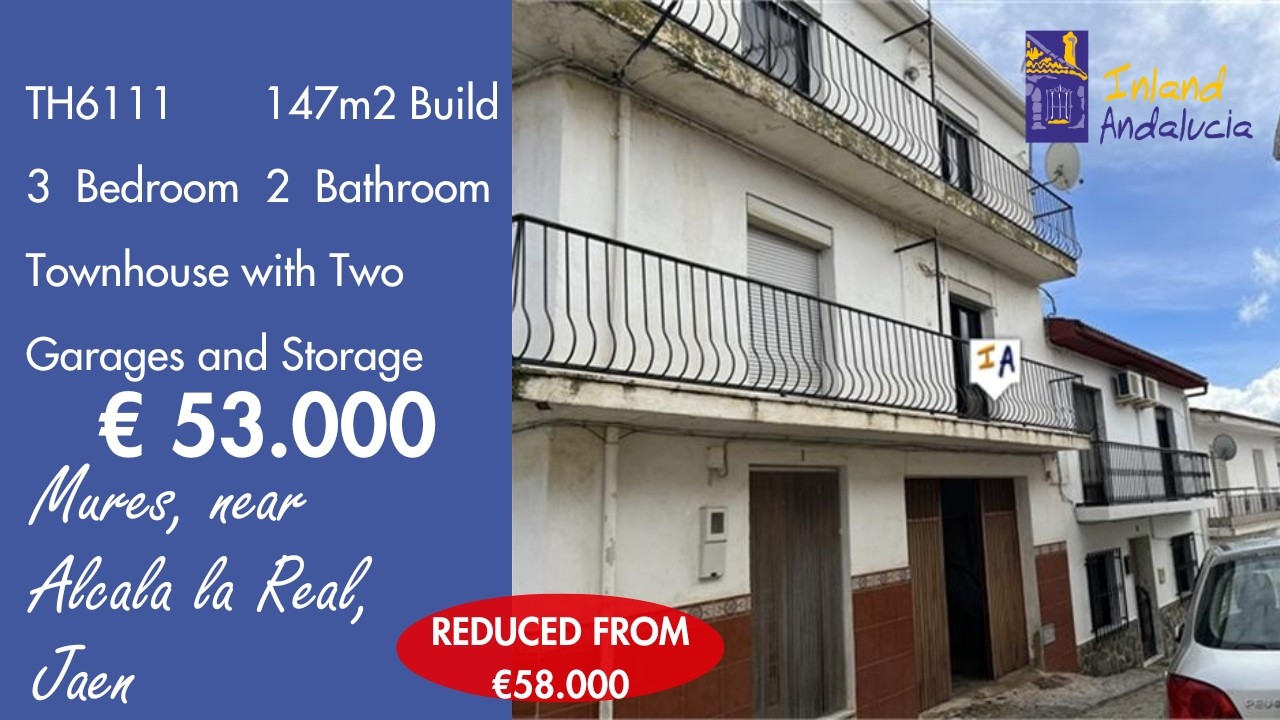 53K, 3 Bedroom 2 Bathroom Townhouse + 2 Garages Properties for sale in Spain inland Andalucia TH6111