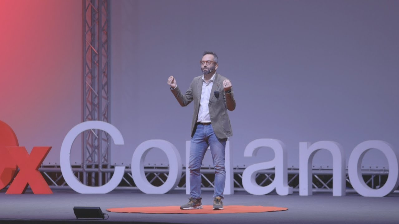 Alla vita è meglio dare del TU | Nicola Candeloro | TEDxCoriano