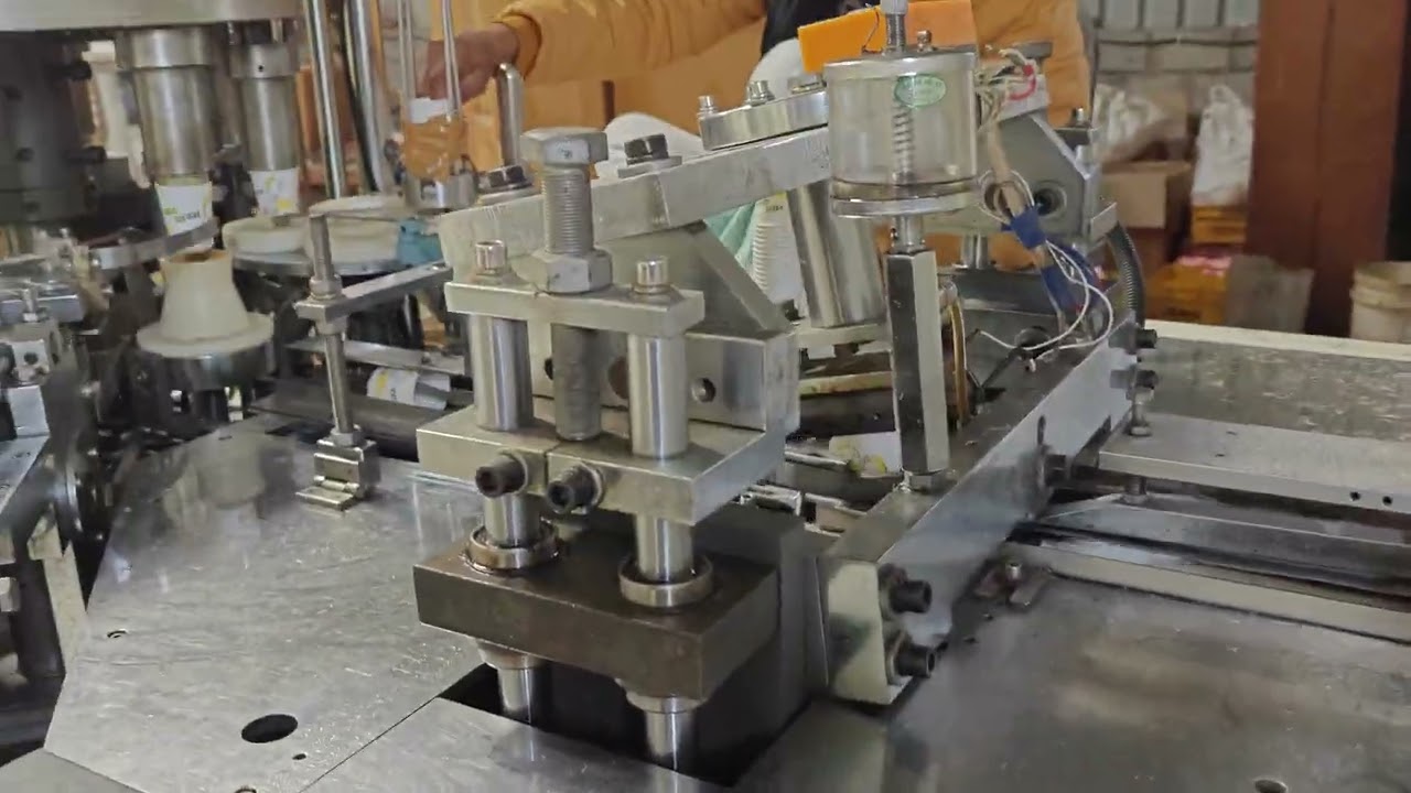 Automatic paper Cup machine Jaipur 9414239492 // tea Cup machine Jaipur 