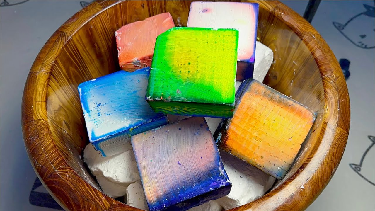 Dyed Chalk & Jumbo Chalk | Fluffy Soft | Satisfying ASMR | Stress Relief & Tingles#gymchalk 