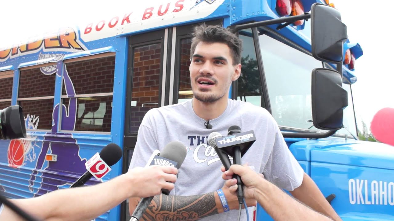 Steven Adams And The Thunder Book Bus!