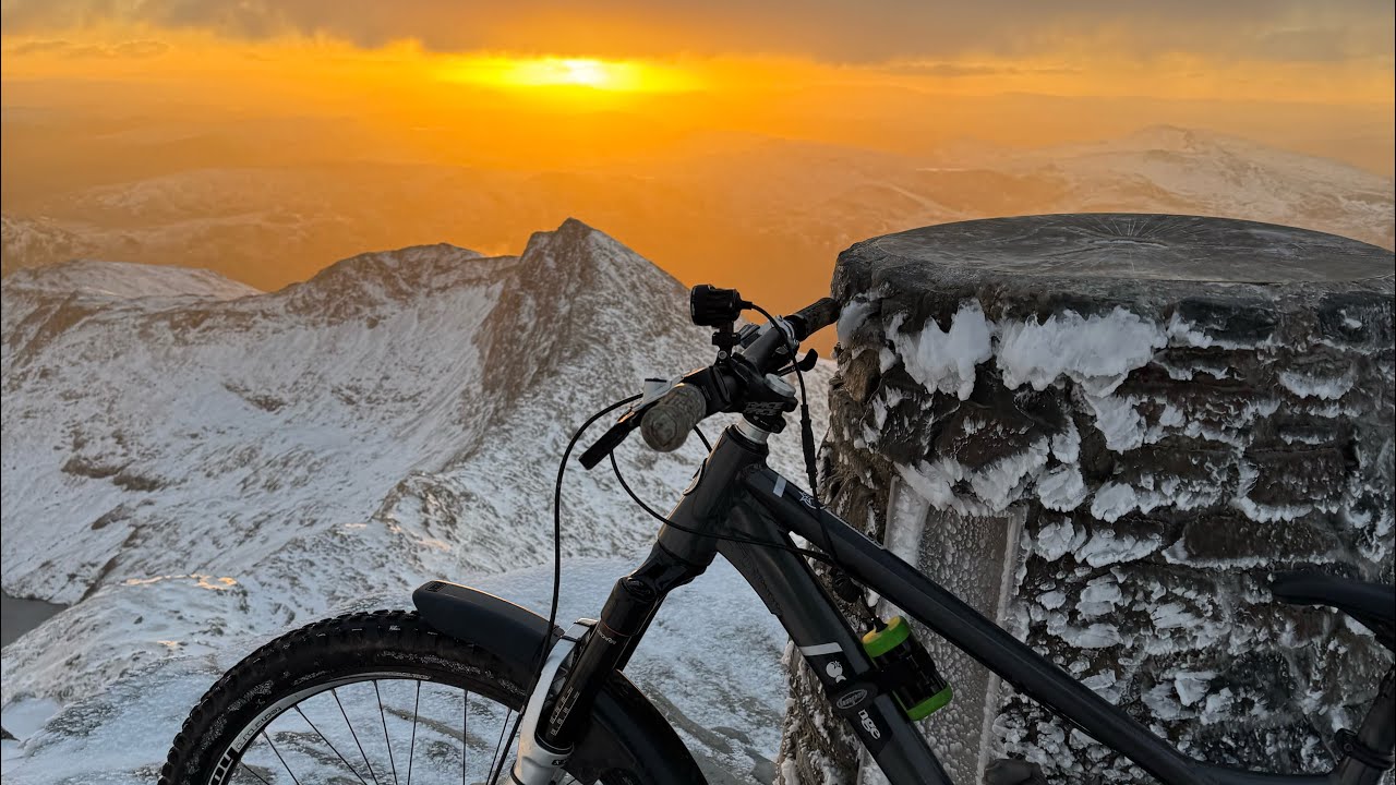 Snowdon MTB-Sunrise ride / Iveikineju tikra ziema ant hardtail'o / GoPro / DJI mini 5 pro