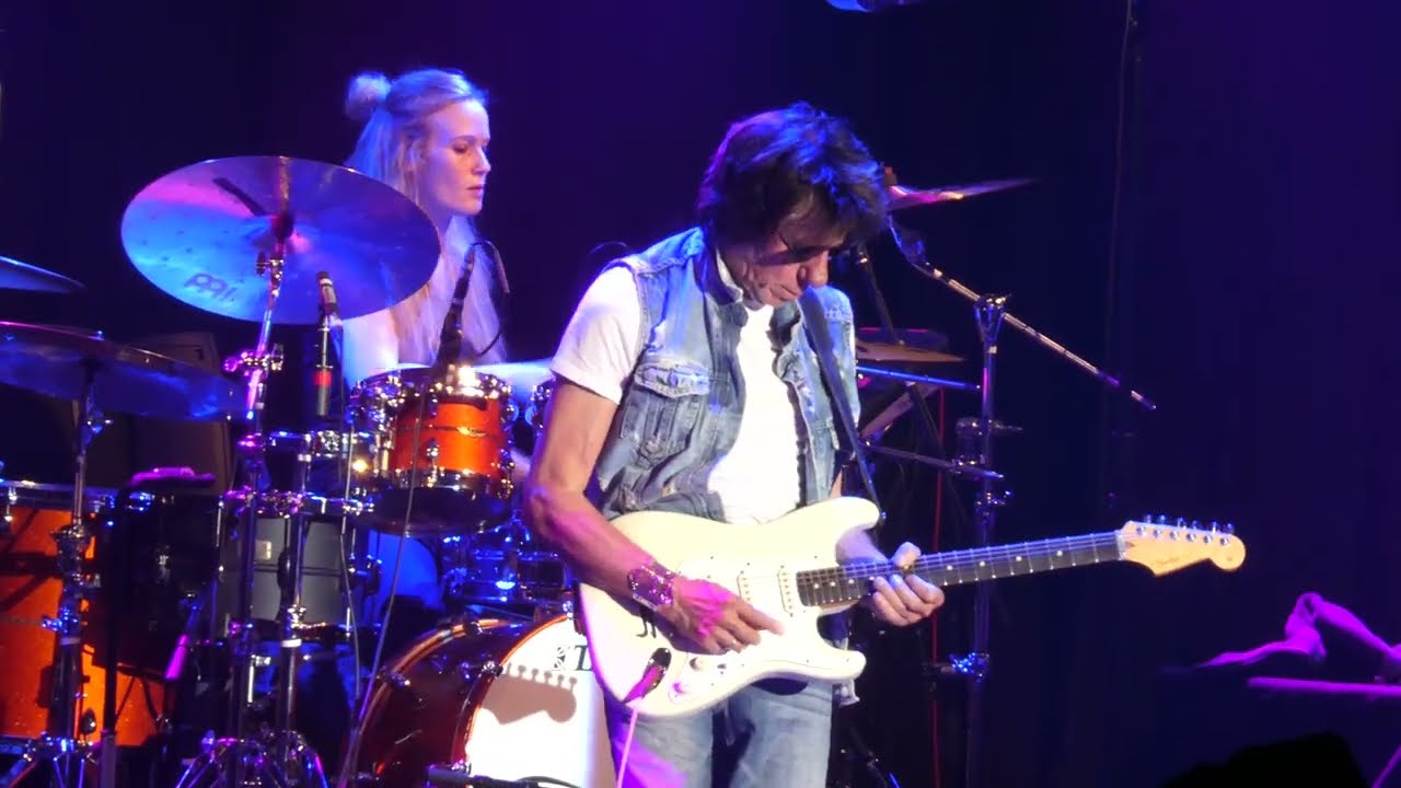 Jeff Beck w/ Johnny Depp - A Day in the Life [The Beatles] (Live, Copenhagen, Denmark, June 28 2022)