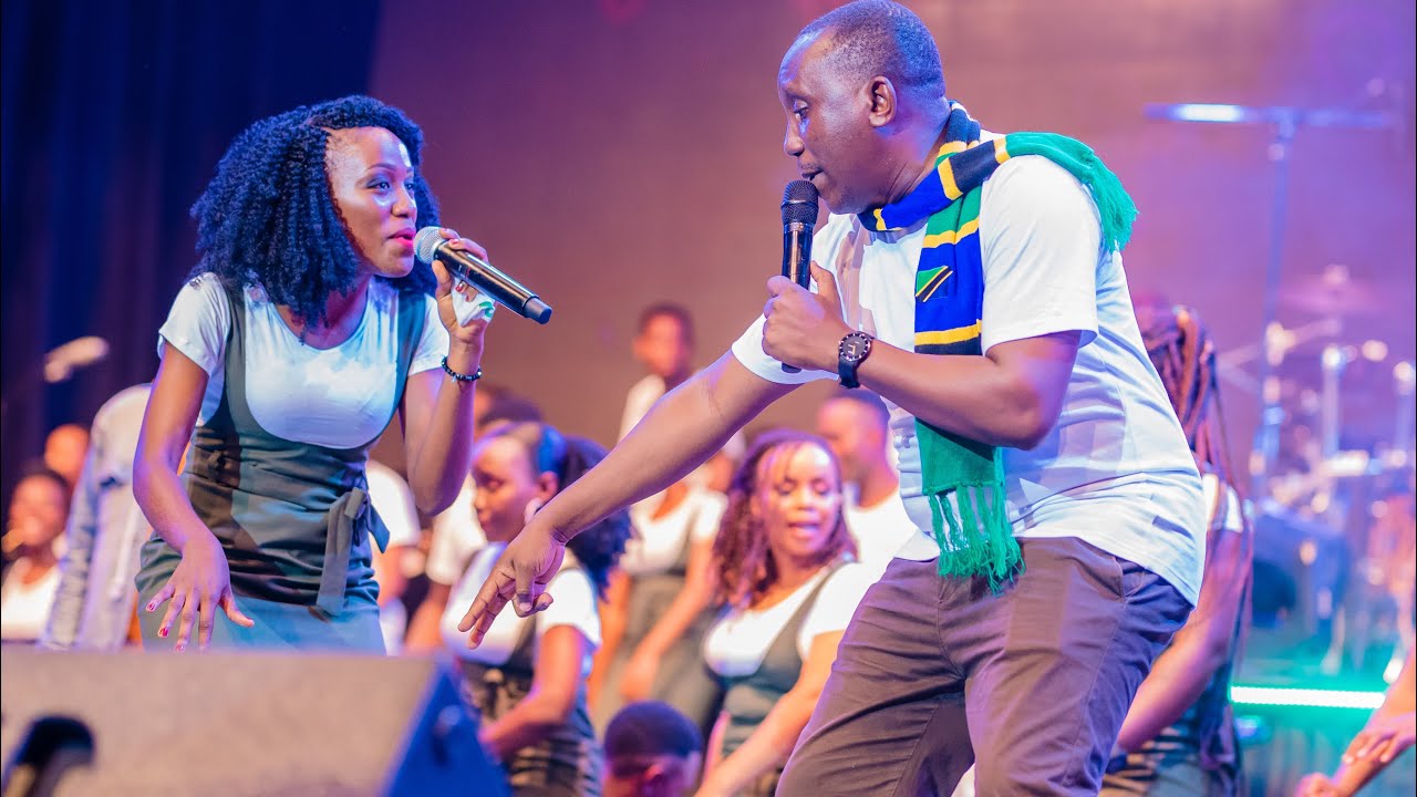 Essence of Worship ft Stephen Malilo-Tunakutukuza