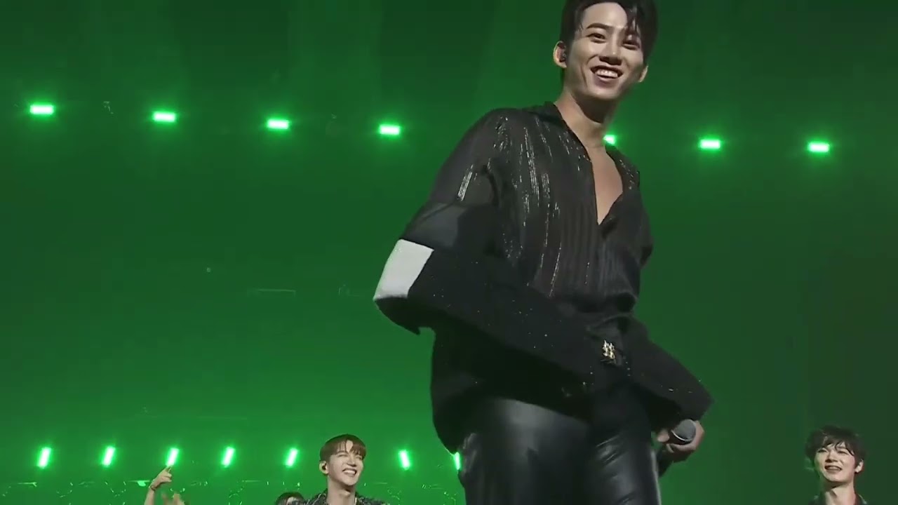 Jump + Go Crazy  [It's 2PM] 15th Anniversary Concert in Japan.