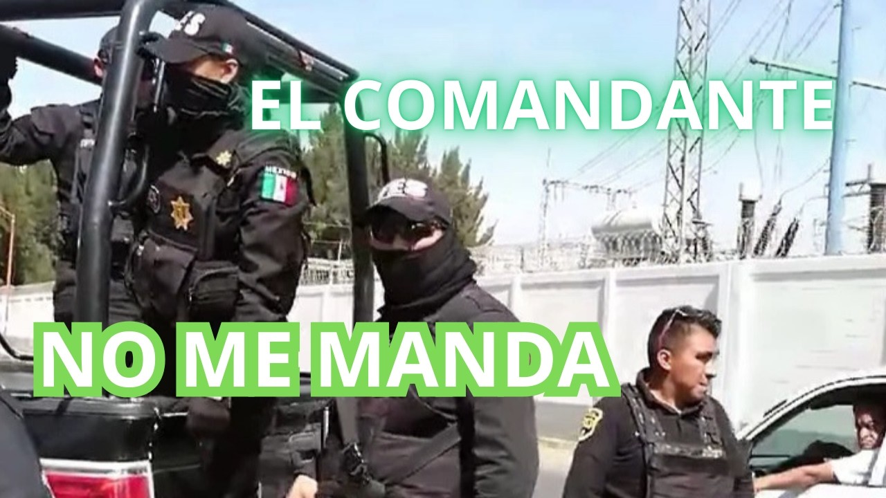 POLICIA se le PONE a las PATADAS a su COMANDANTE