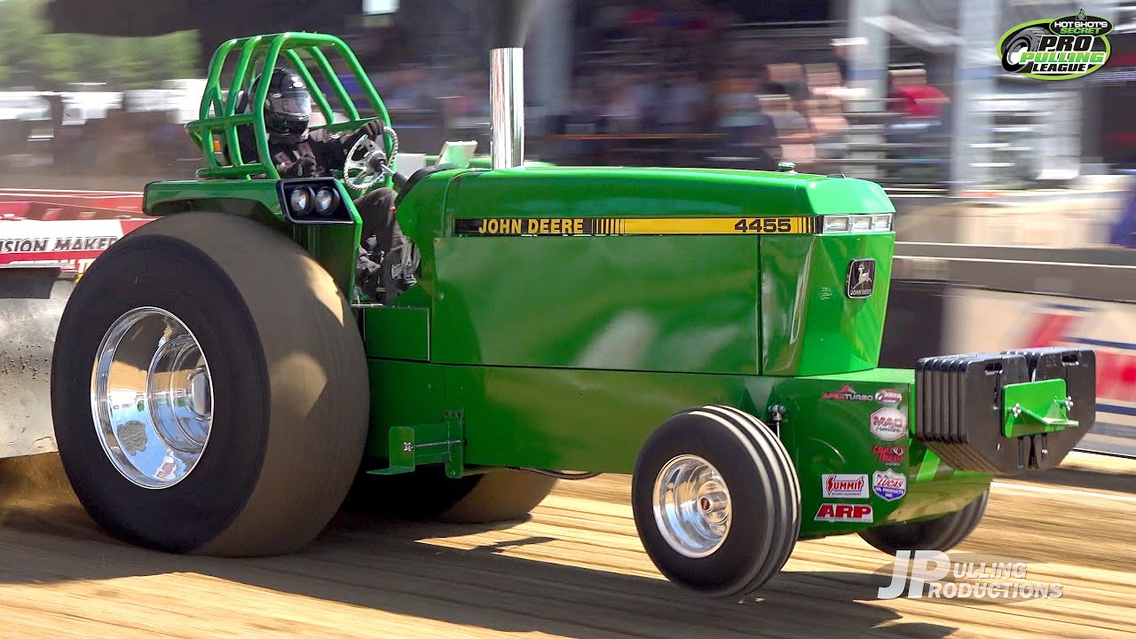 Tractor Pulling 2024: Super Farm Tractors pulling at the Elkhart County 4-H Fair - Goshen, IN