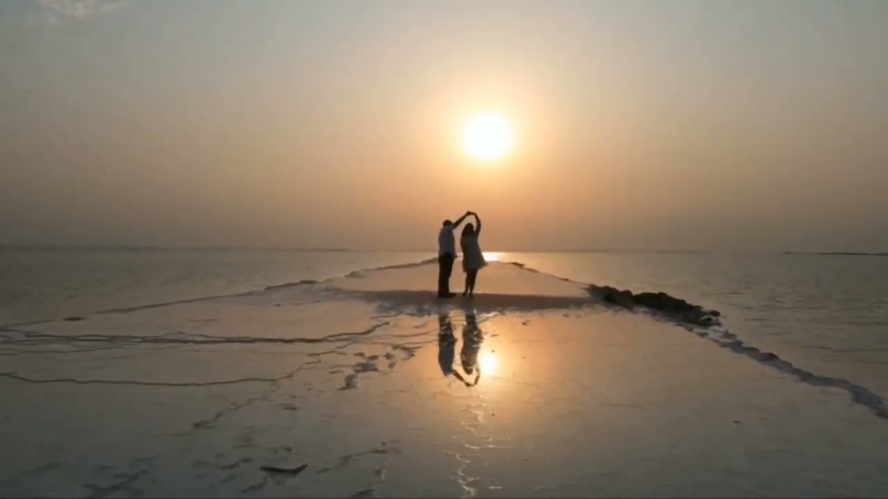 Falling In Love by Sleepyard (featuring Sandy Dedrick)