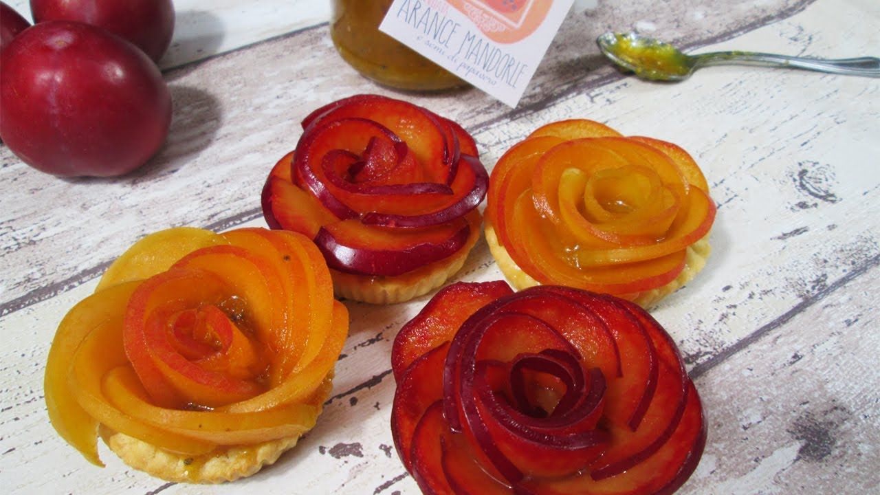 Tartellette di rose alla marmellata e frutta | Francesca Sugar Art