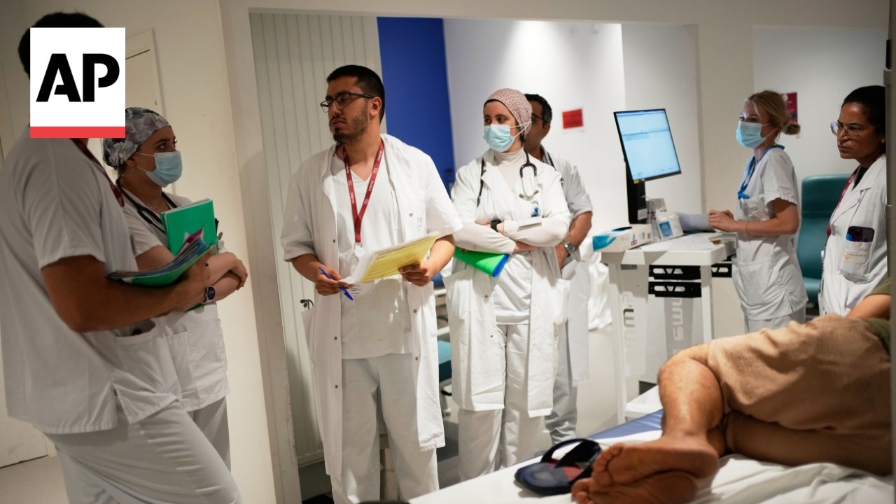Hospitals in France prepare for the next heat wave with ice machines