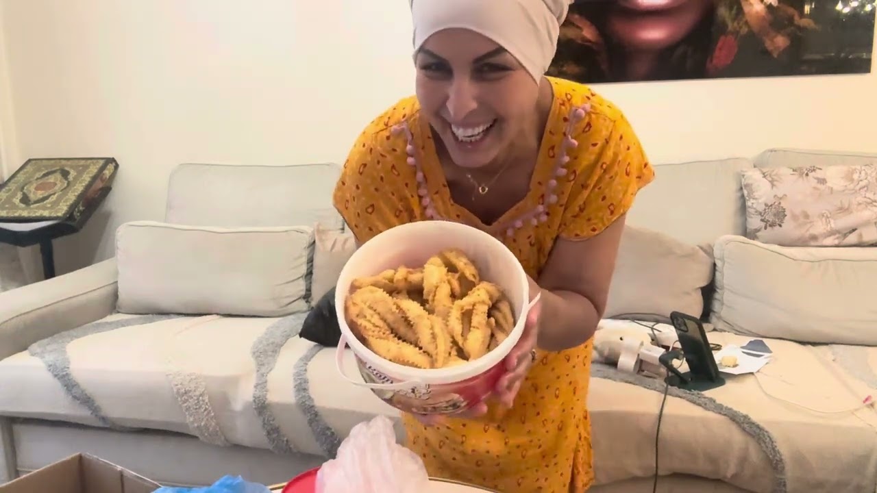 رني كي مخلوعة تقول عمري ماشفت😂 شفو اصالة واش جبتلي من الجزائر🇩🇿 😱