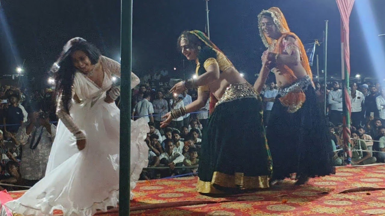 Luhari song2025 Rekha mewada stage program (sikar) beri #rekhamewada #video #viral #viralsong #viral