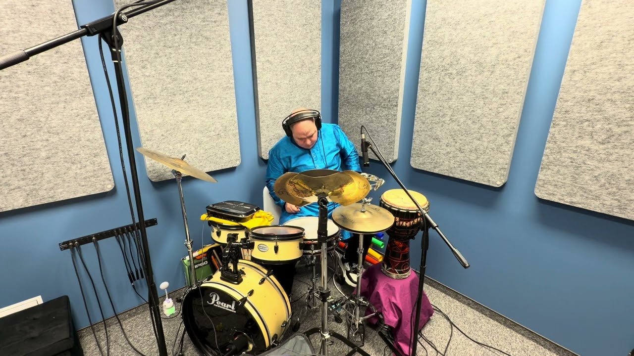 atmospheric drum and percussion